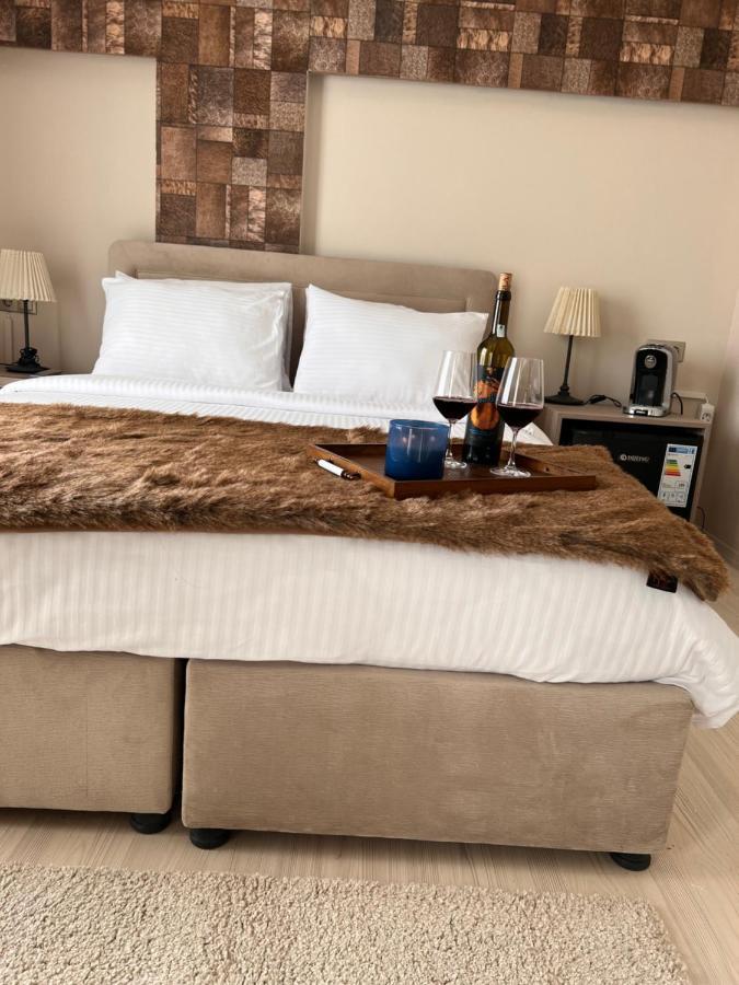 B. Equine Range Hotel Narlidere 외부 사진